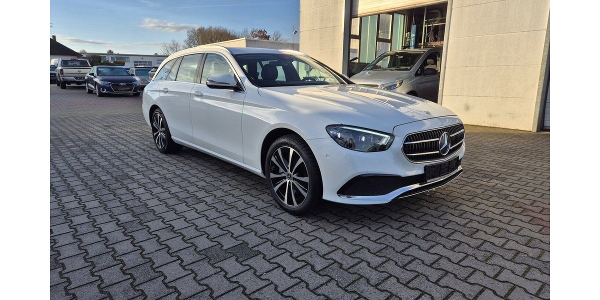 Mercedes-Benz E 300 e T Avantgarde AHK, LED, Rückfahrkamera, App 55.700 km 29.990 &euro; Rodgau 63110