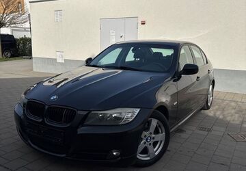 BMW 318 177.000 km 5.000 &euro; Frankfurt am Main 60437
