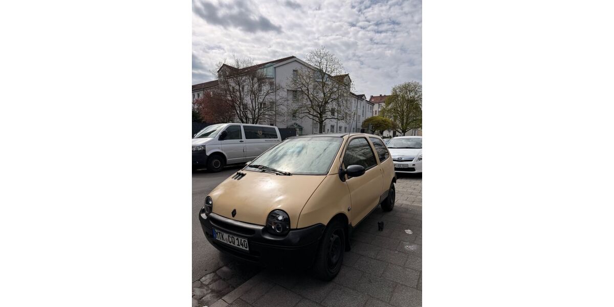 Renault Twingo 83.600 km 1.500 &euro; Flörsheim 65439