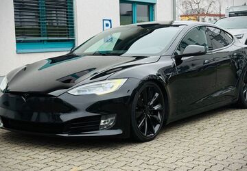 Tesla Model S 165.000 km 27.700 &euro; Maintal 63477