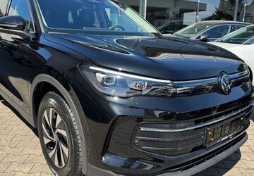 VW Tiguan 9.865 km 37.850 &euro; Frankfurt am Main 65936