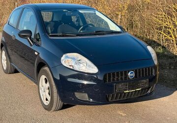 Fiat Grande Punto 87.400 km 2.600 &euro; Trebur-Geinsheim 65468