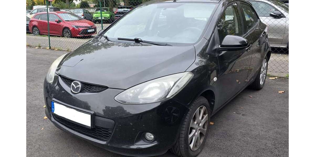 Mazda 2 210.000 km 1.700 &euro; Frankfurt am Main 60437