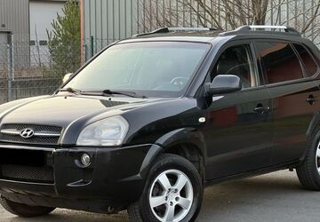 Hyundai TUCSON 190.000 km 3.200 &euro; Heusenstamm 63150