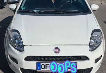 Fiat Grande Punto 151.500 km 2.800 &euro; Offenbach am Main 63067