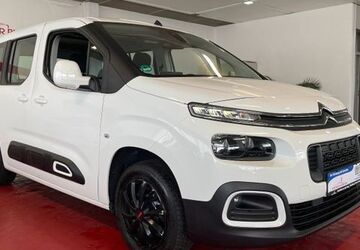 Citroen Berlingo 118.020 km 17.999 &euro; Ober Mörlen 61239