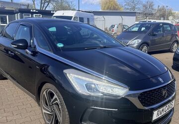 DS Automobiles DS5 165.100 km 9.999 &euro; Frankfurt 60386