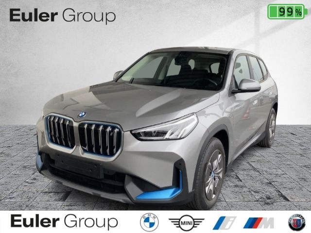 BMW iX1 21.906 km 31.949 &euro; Frankfurt 60314