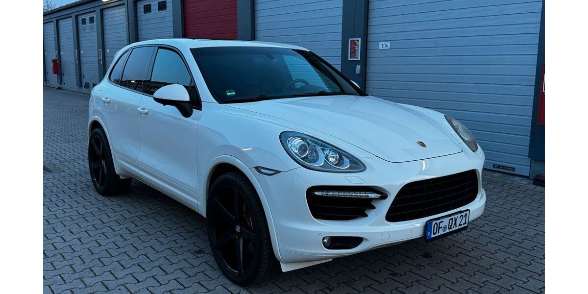 Porsche Cayenne 89.000 km 26.900 &euro; Obertshausen 63179