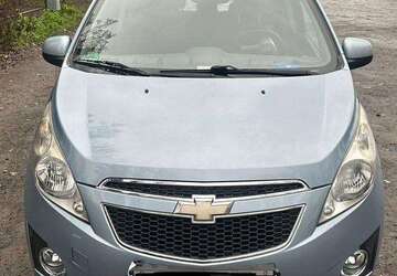 Chevrolet Spark 105.000 km 1.950 &euro; Offenbach am Main 63069