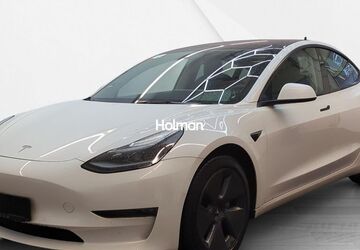 Tesla Model 3 76.714 km 26.794 &euro; Eschborn 65760