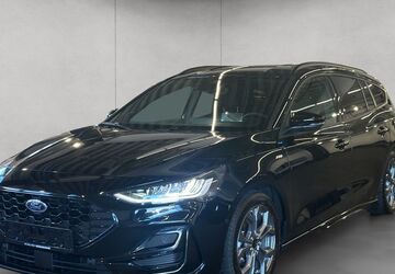 Ford Focus 24.460 km 23.450 &euro; Hanau 63452