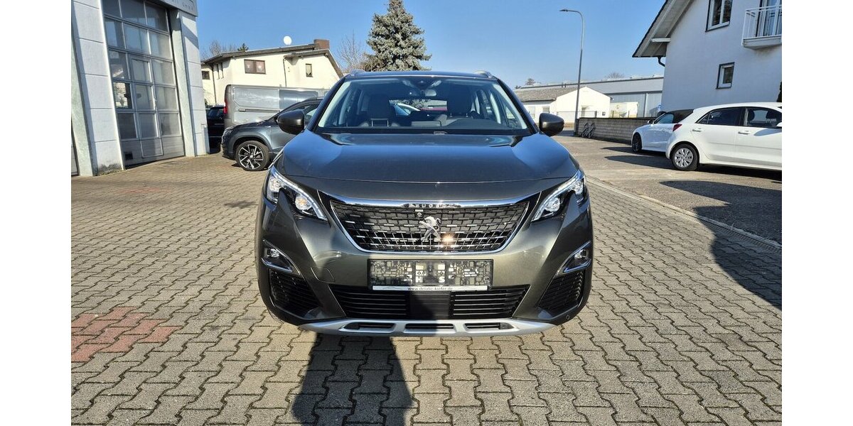 Peugeot 3008 Allure Navigation, Rückfahrkamera, Parktronic 62.052 km 14.890 &euro; Rodgau 63110