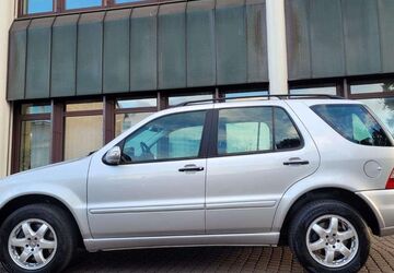 Mercedes-Benz ML 500 157.000 km 12.900 &euro; Groß Gerau 64521