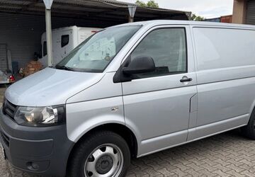 VW T5 Transporter 265.000 km 6.990 &euro; Frankfurt am Main 65933