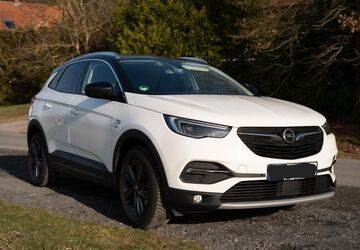Opel Grandland (X) 81.000 km 15.199 &euro; Kahl am main 63796