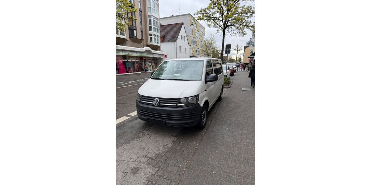 VW T6 Transporter 216.000 km 13.999 &euro; Frankfurt am Main 60314