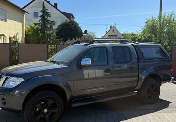 Nissan Navara 110.000 km 17.900 &euro; Massenheim 65239