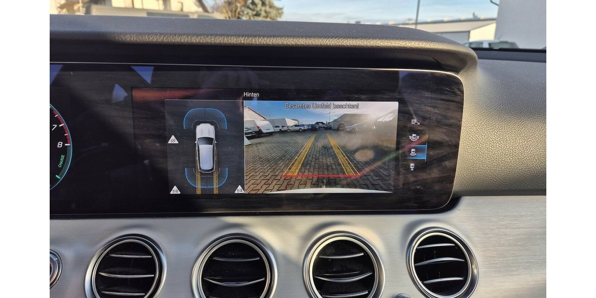 Mercedes-Benz E 300 e T Avantgarde AHK, LED, Rückfahrkamera, App 55.700 km 29.990 &euro; Rodgau 63110