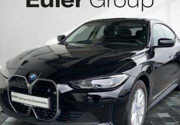 BMW i4 52.872 km 36.488 &euro; Frankfurt 60314