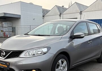 Nissan Pulsar 82.000 km 7.900 &euro; Frankfurt 60386