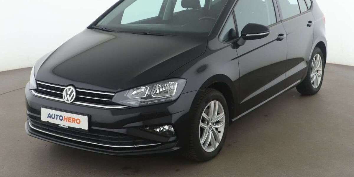 VW Golf Sportsvan 73.541 km 18.680 &euro; Frankfurt am Main 65936