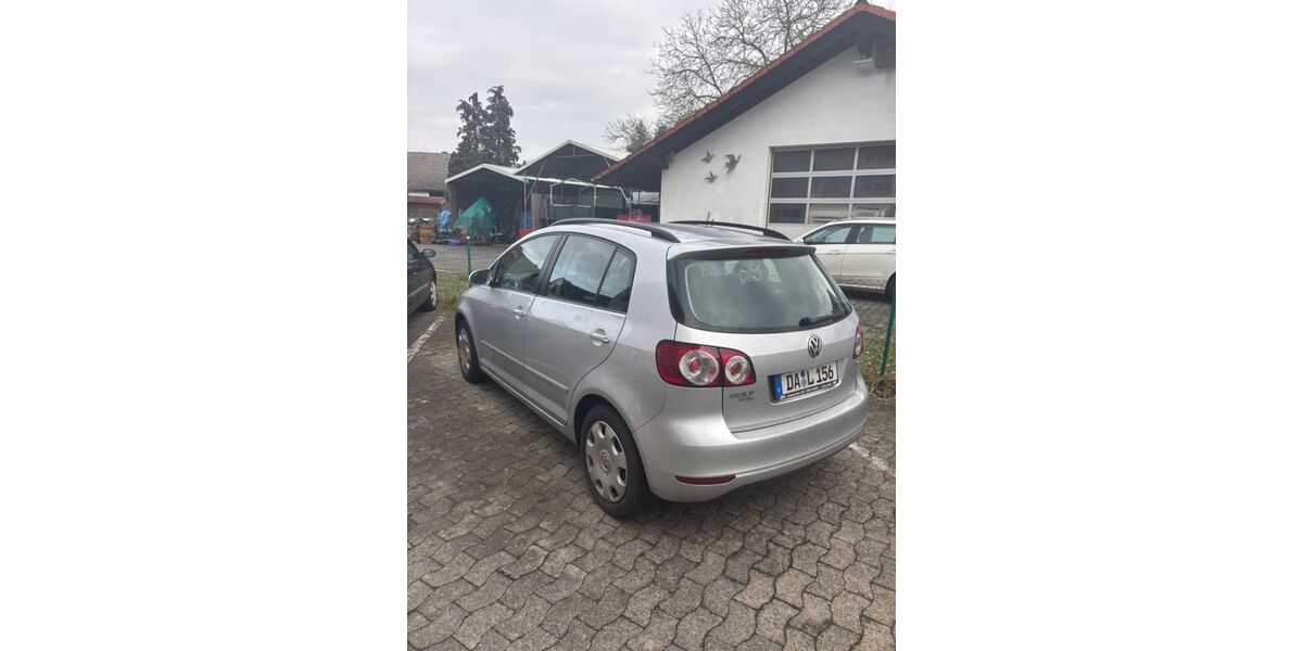 VW Golf Plus 157.105 km 4.350 &euro; Darmstadt 64347