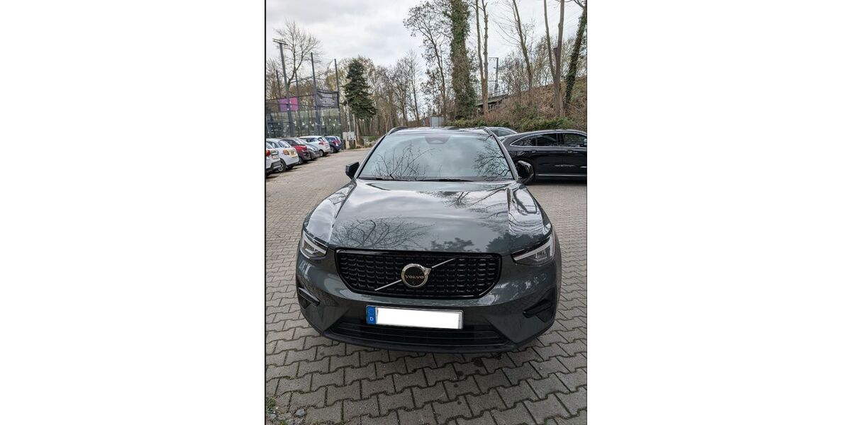 Volvo XC40 9.000 km 44.000 &euro; Frankfurt-am-Main 60596