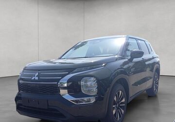 Mitsubishi Plug-in Hybrid Outlander 2.000 km 40.950 &euro; Frankfurt 60386