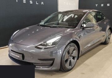 Tesla Model 3 37.025 km 26.200 &euro; Hanau 63457