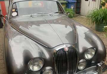 Jaguar S-Type 44.426 km 33.900 &euro; Hattersheim 65795