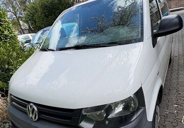 VW T5 Transporter 355.000 km 9.500 &euro; Frankfurt am Main 65936