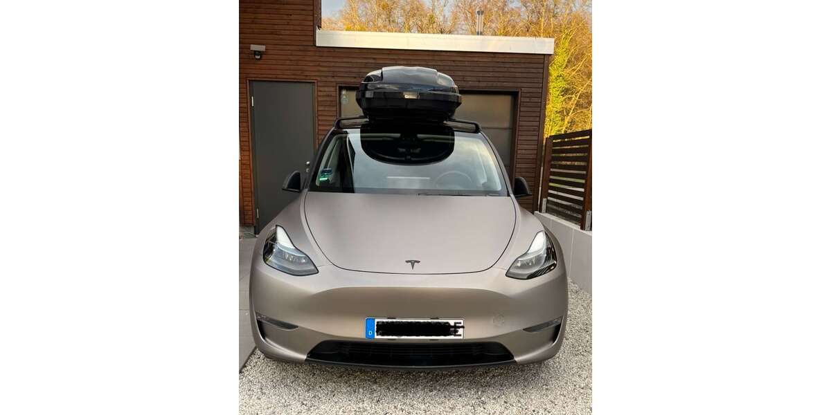 Tesla Model Y 54.884 km 36.948 &euro; Hanau 63457