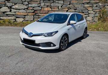 Toyota Auris 73.200 km 13.950 &euro; Dreieich, Stadt 63303