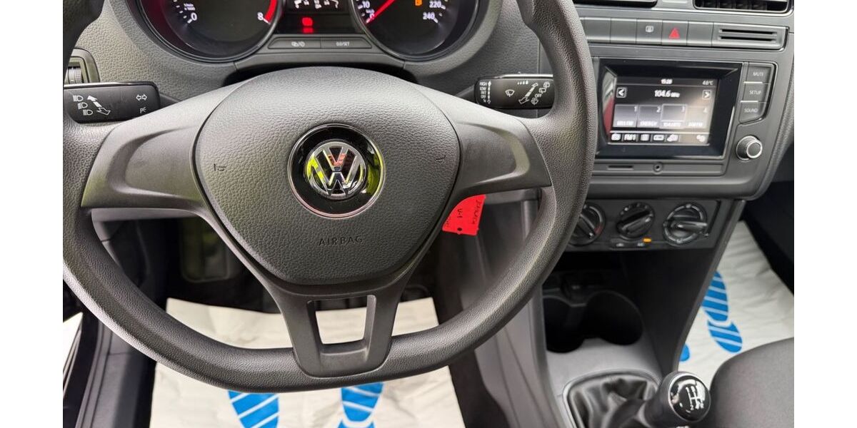 VW Polo 86.969 km 7.999 &euro; FRANKFURT AM MAIN 60488