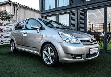 Toyota Corolla Verso 280.000 km 2.999 &euro; Rüsselsheim 65428