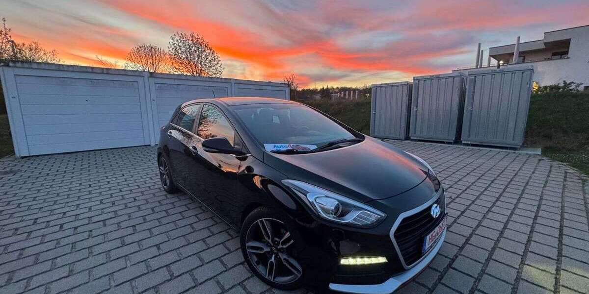 Hyundai i30 129.000 km 10.999 &euro; Friedrichsdorf 61381