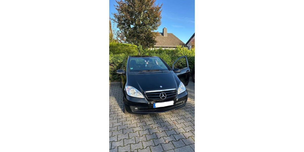 Mercedes-Benz A 180 197.262 km 2.700 &euro; Dietzenbach 63128