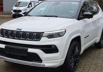 Jeep Compass 81.893 km 19.965 &euro; Rüsselsheim 65428