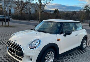 Mini ONE 80.000 km 10.450 &euro; Frankfurt am Main 60385