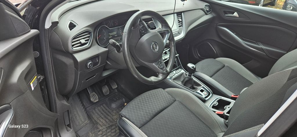 Opel Grandland (X) 57.000 km 14.000 &euro; Hanau 63454