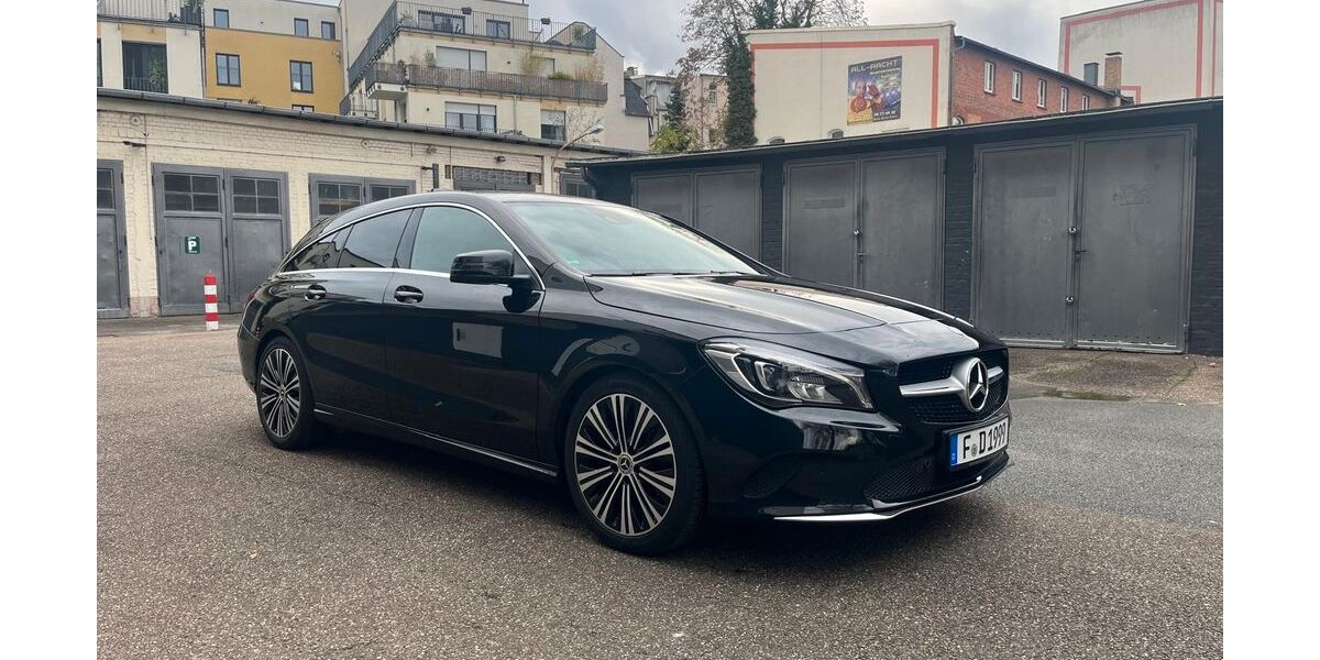 Mercedes-Benz CLA 220 89.000 km 20.990 &euro; Frankfurt am Main 60326