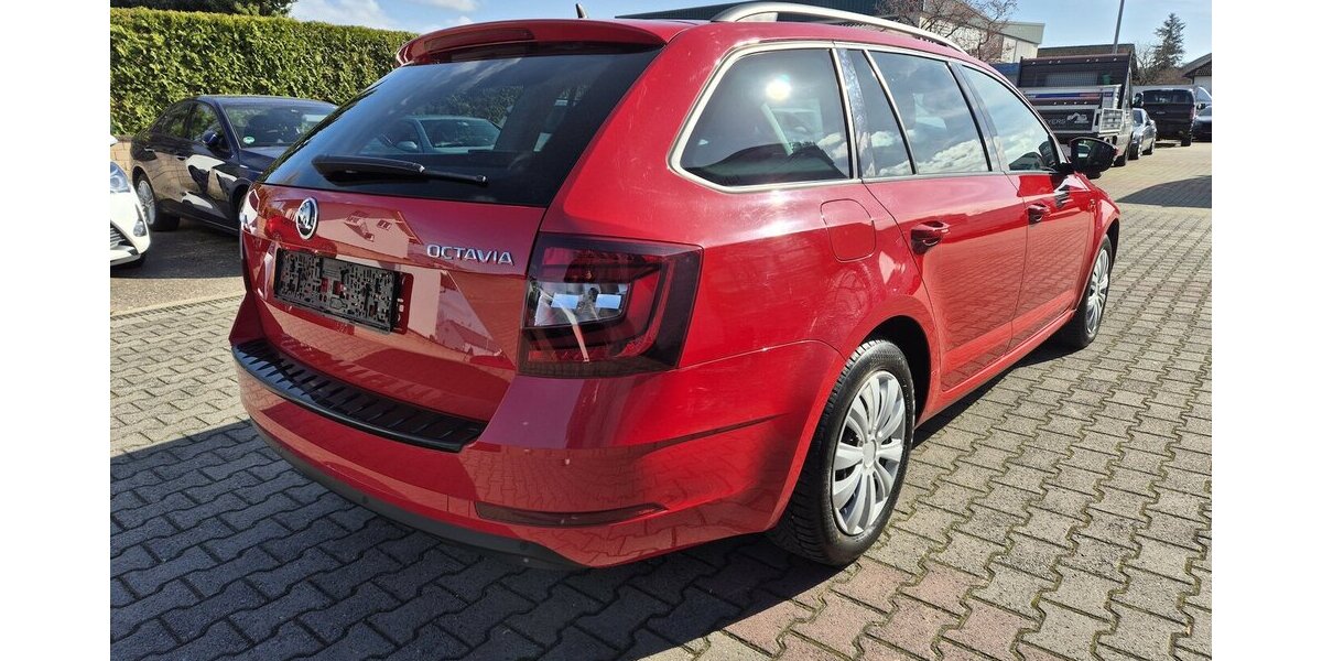 Skoda Octavia 1,5 TSI Soleil DSG, Klimaauto., PDC 96.715 km 15.390 &euro; Rodgau 63110