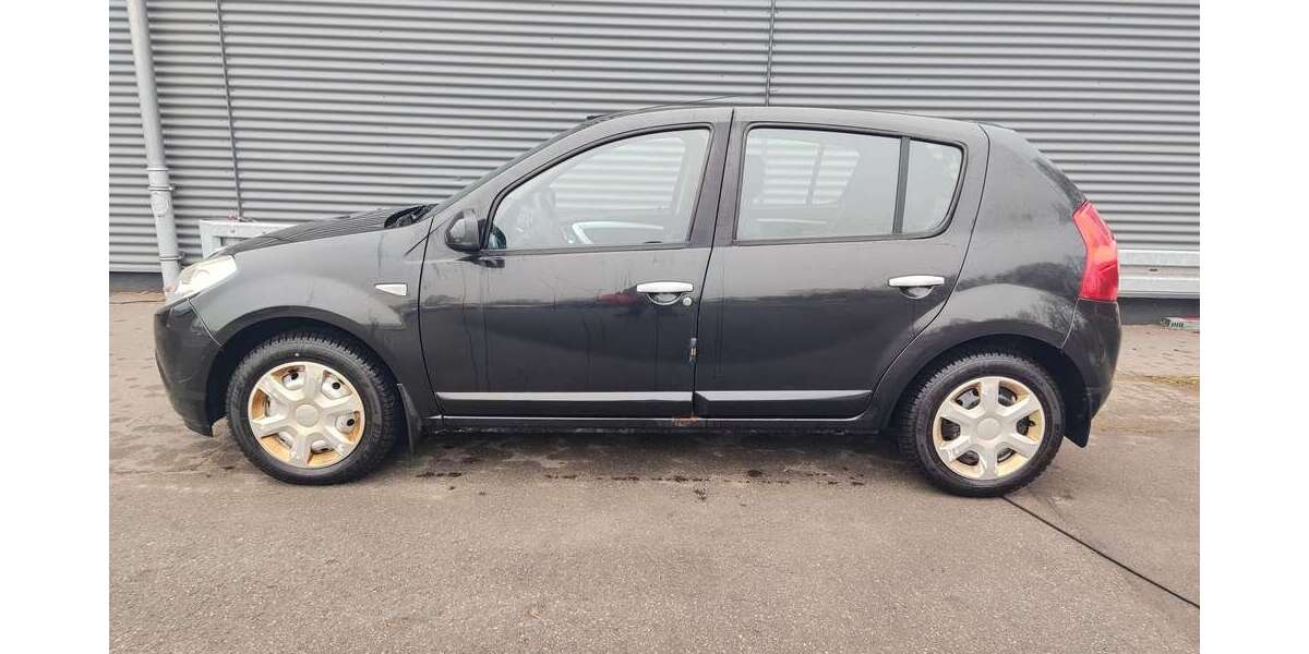 Dacia Sandero 315.900 km 1.750 &euro; Gross-Zimmern 64846