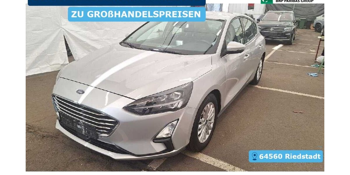 Ford Focus 70.945 km 12.290 &euro; Frankfurt 60596