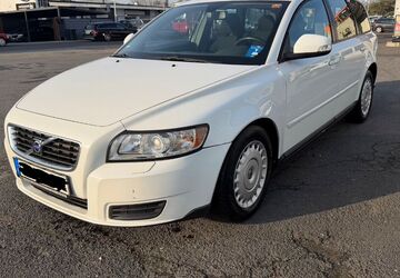 Volvo V50 215.000 km 3.999 &euro; Maintal 63477