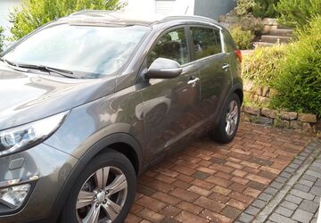 Kia Sportage 125.000 km 6.800 &euro; Frankfurt 60386