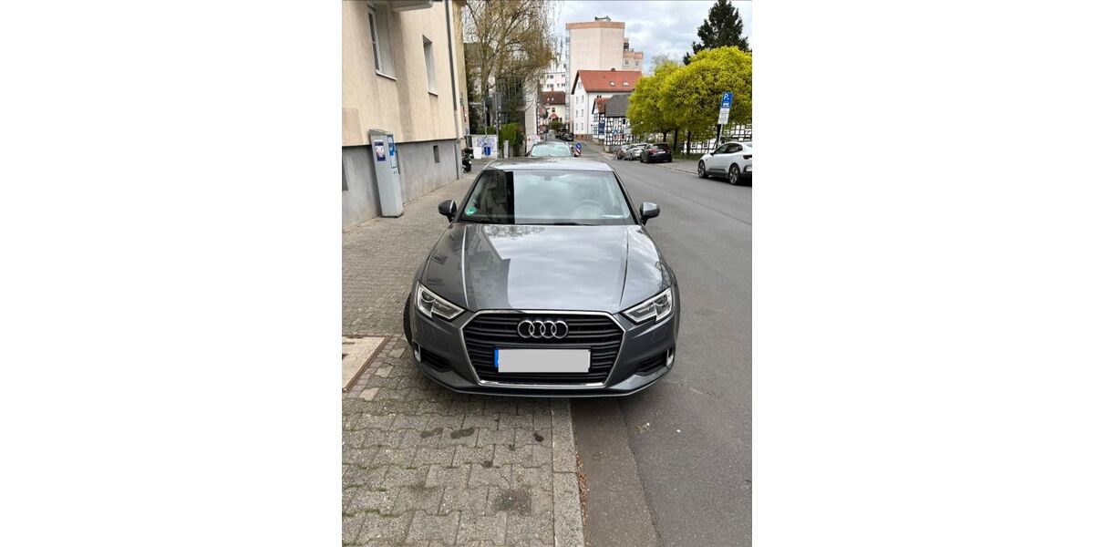 Audi A3 64.115 km 15.900 &euro; Frankfurt am Main 60385