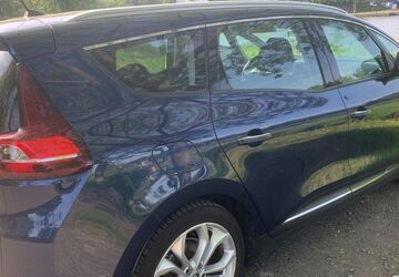 Renault Grand Scenic 124.000 km 11.700 &euro; Frankfurt am Main 60386