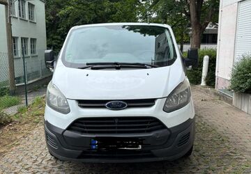 Ford Transit Custom 284.000 km 6.800 &euro; Frankfurt am Main 60389